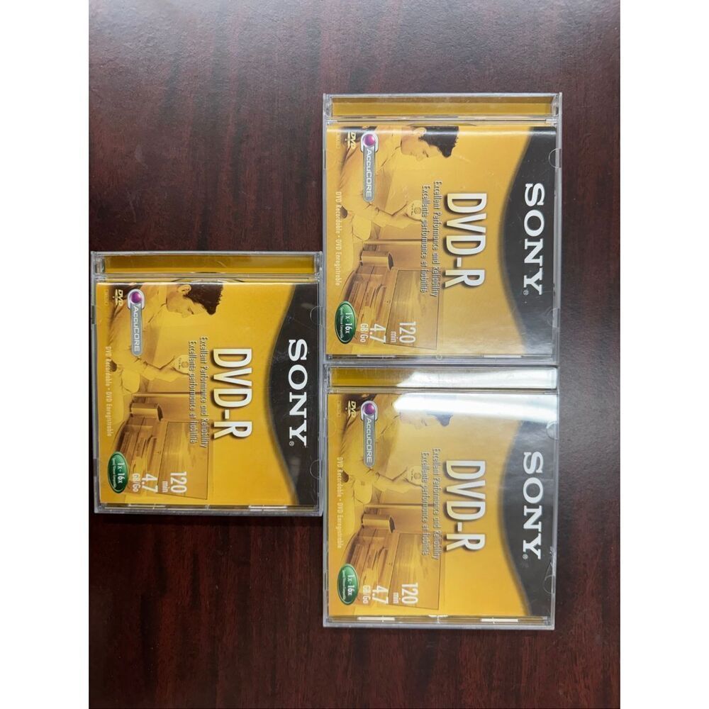 New Sony DVD-R 4.7 GB- 120 Minutes DVD Blanks (3 Discs)